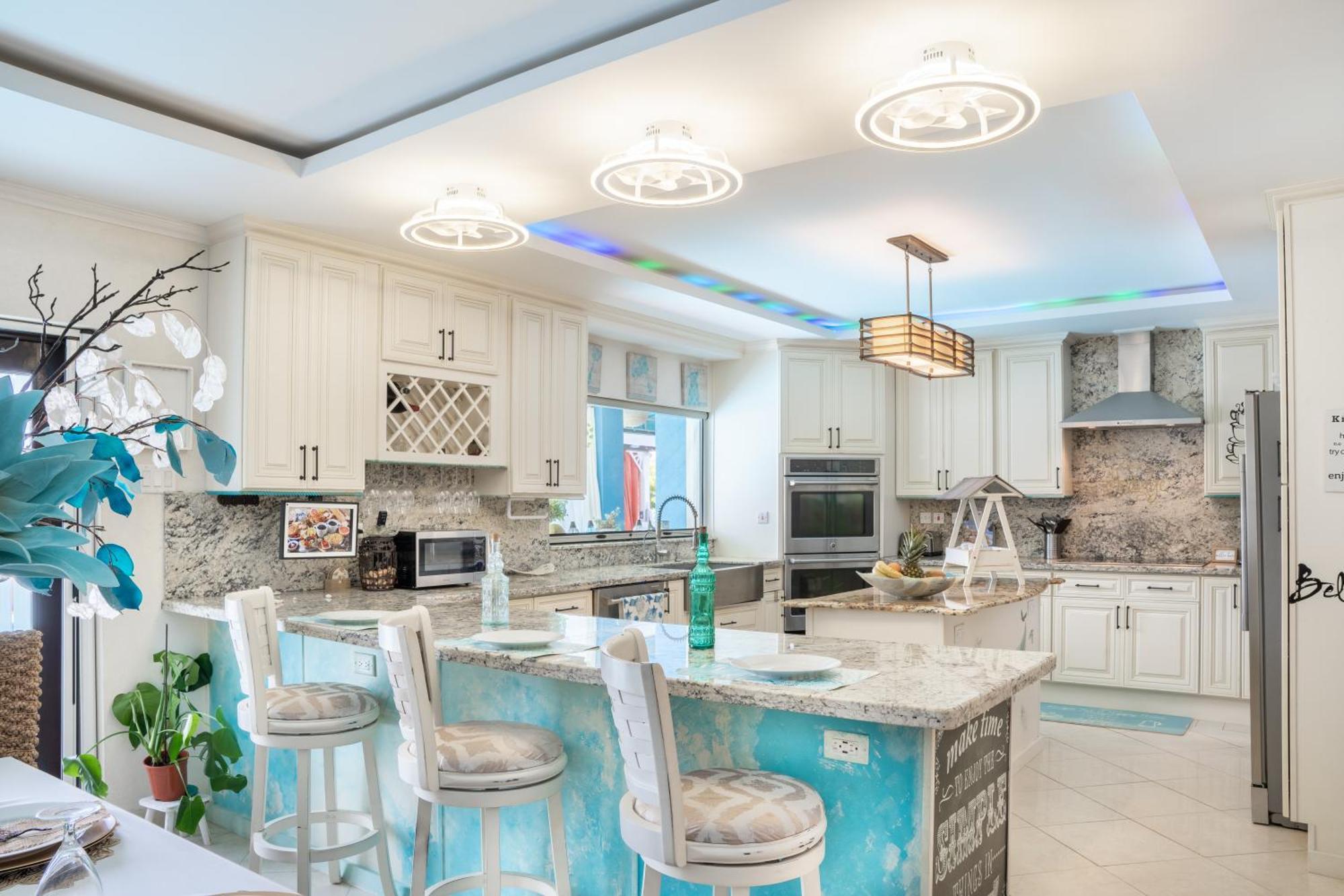 クライストチャーチ Hidden Gem Barbados Bed & Breakfast エクステリア 写真